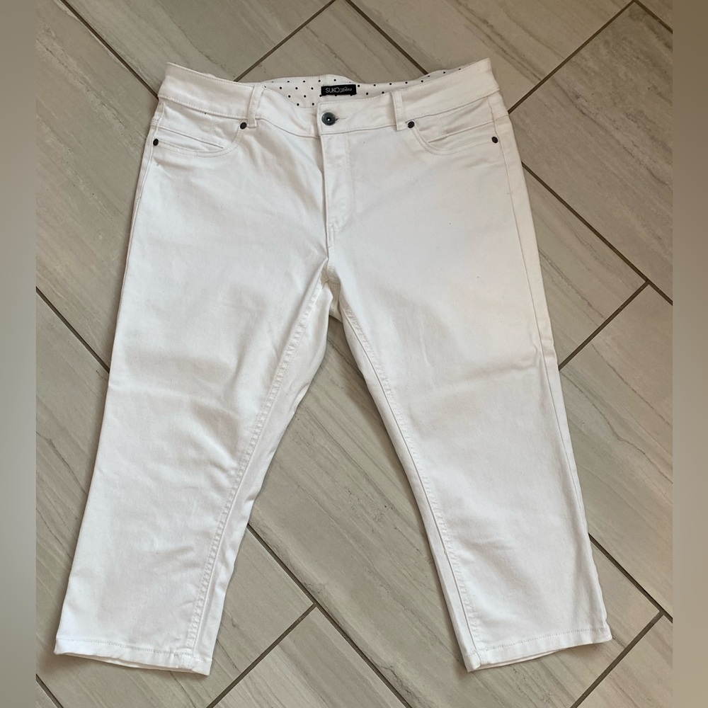 Women's White Suko Jeans cropped pants